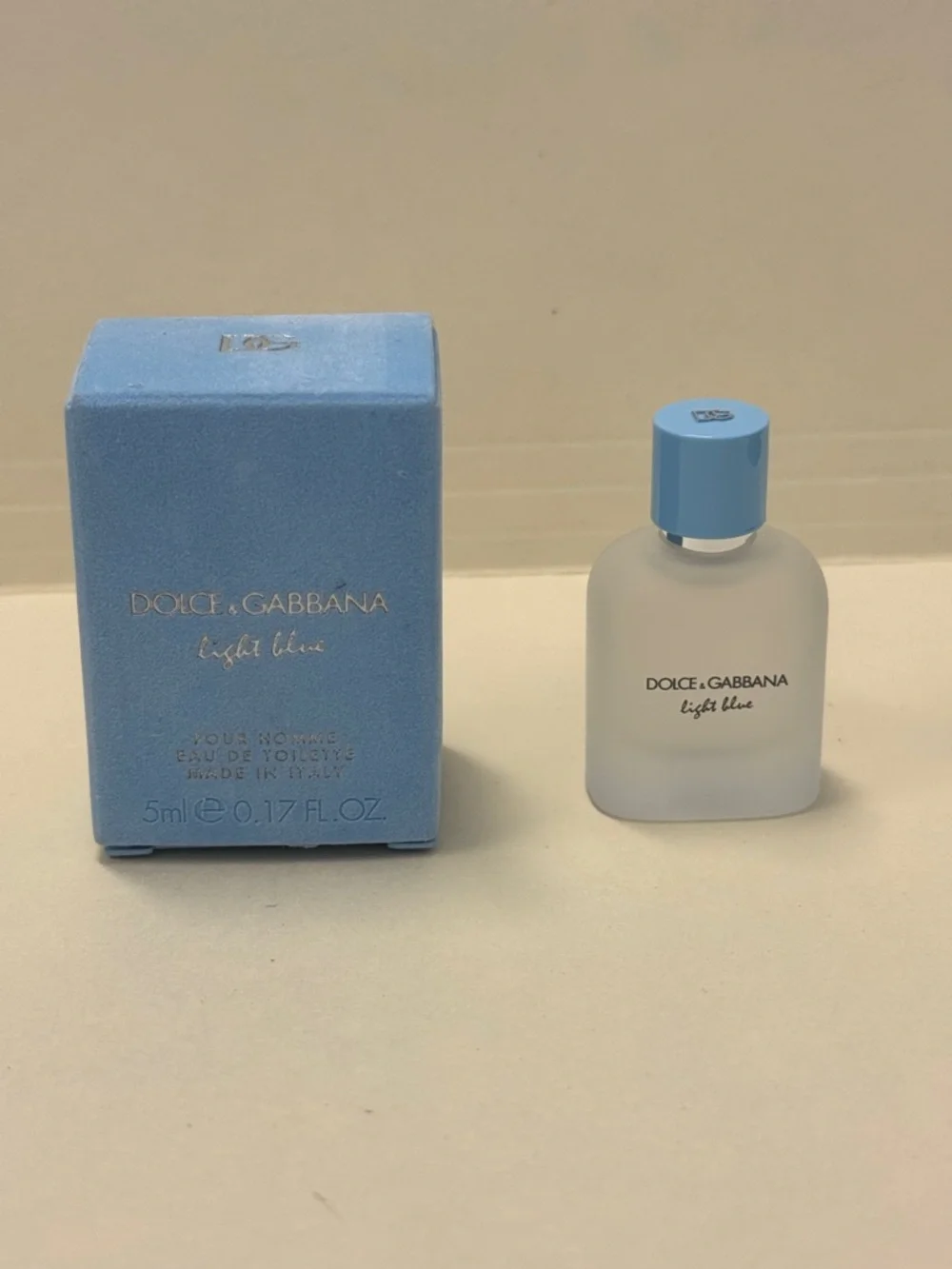DOLCE & GABBANA Light Blue Pour Homme For Men Mini Purse Travel Size 0.15oz NIB